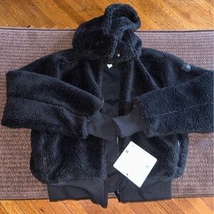 Alo Foxy Sherpa Jacket